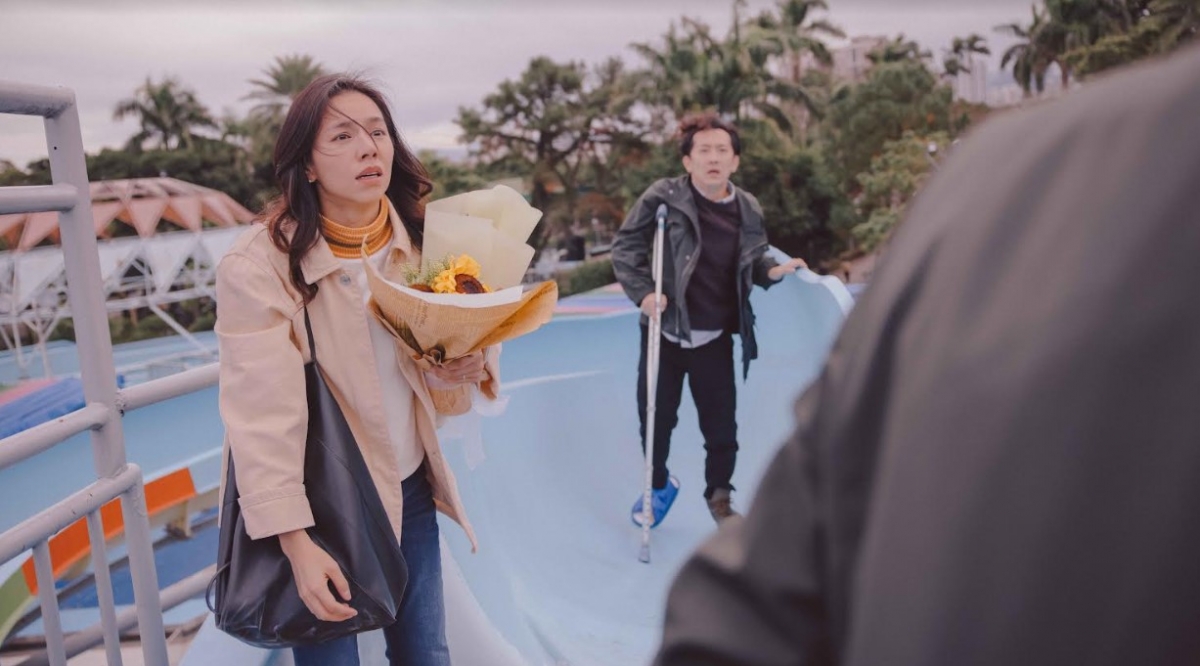 夏于喬、施名帥〈梅莉〉是一對被現實折磨的疲累夫妻檔。