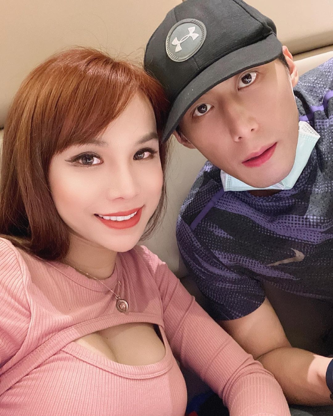 粉絲們推測倆人分手的原因,不外乎是家人反對&工作差距