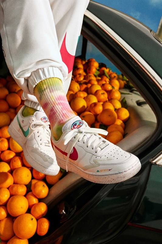 Nike 年躍新高街舞系列女款Nike Air Force 1