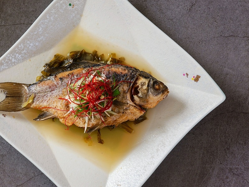 潮式酸菜鯽魚
