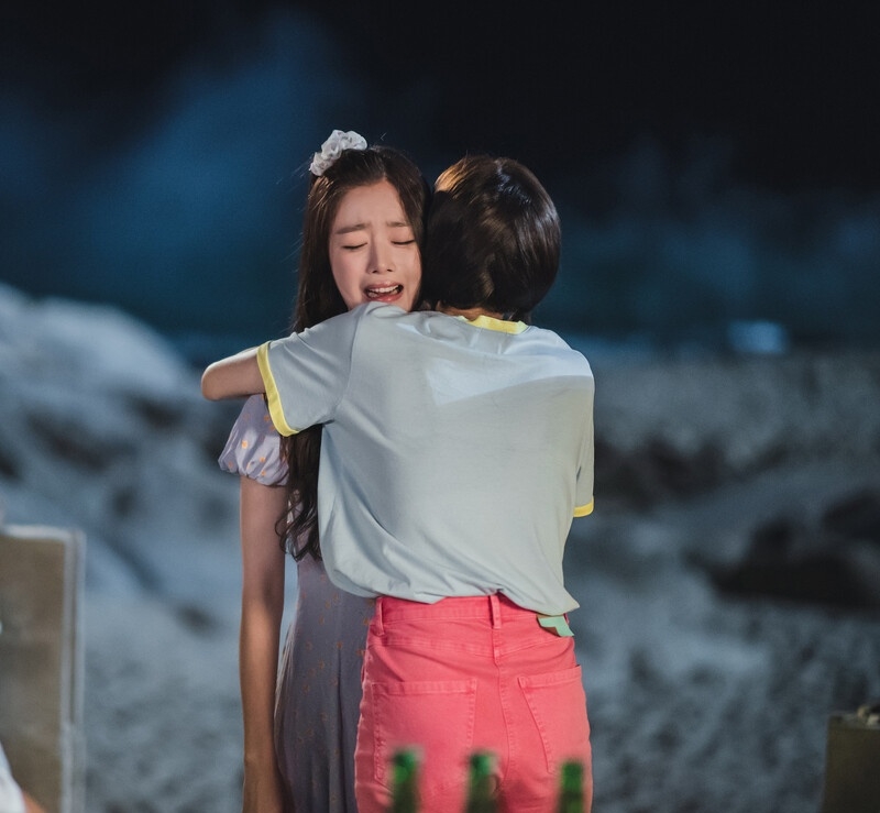 喝酒就大哭的人往往有著比較強的自卑感。