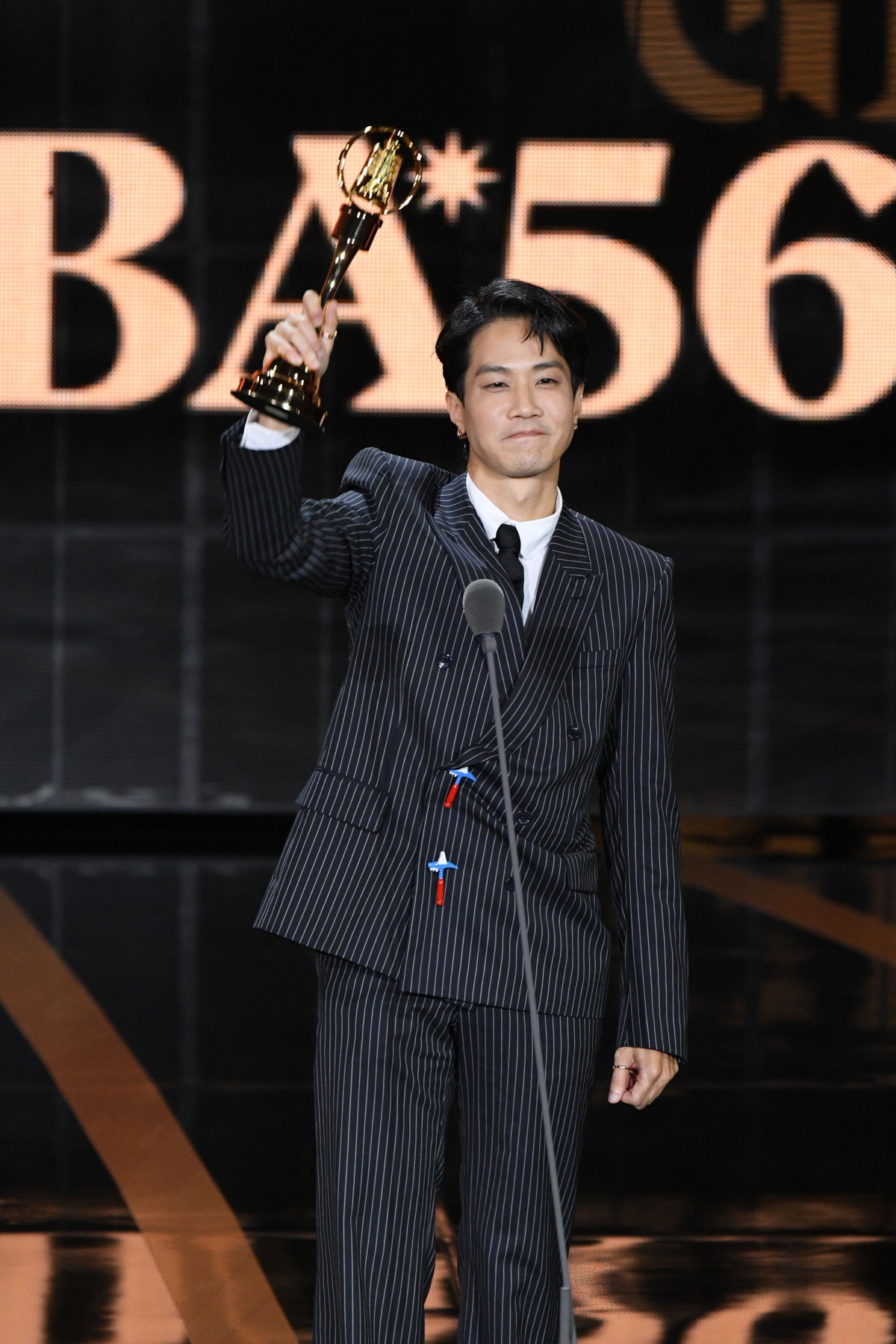 薛仕凌在第56屆金鐘獎上勇奪最佳男主角。