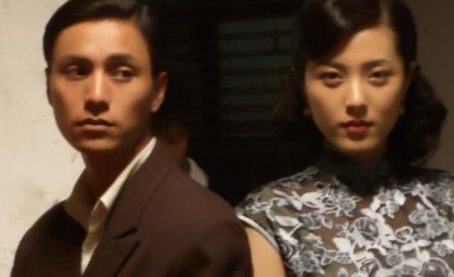 曾黎美貌也曾經迷倒過影帝陳坤。