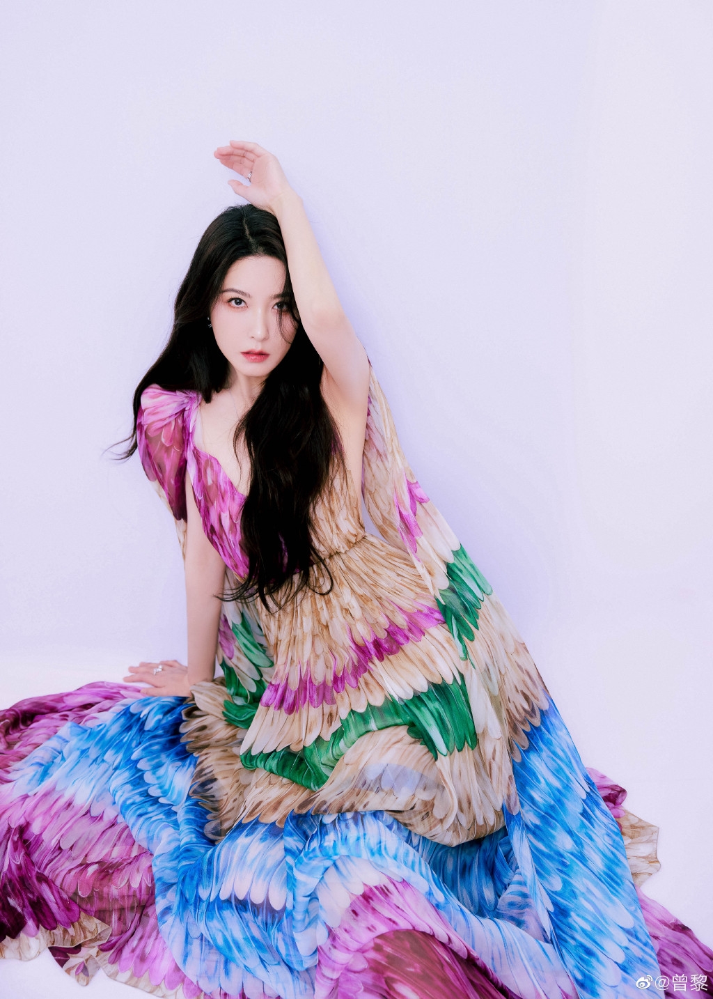 曾黎是影壇當中的緋聞發電機。