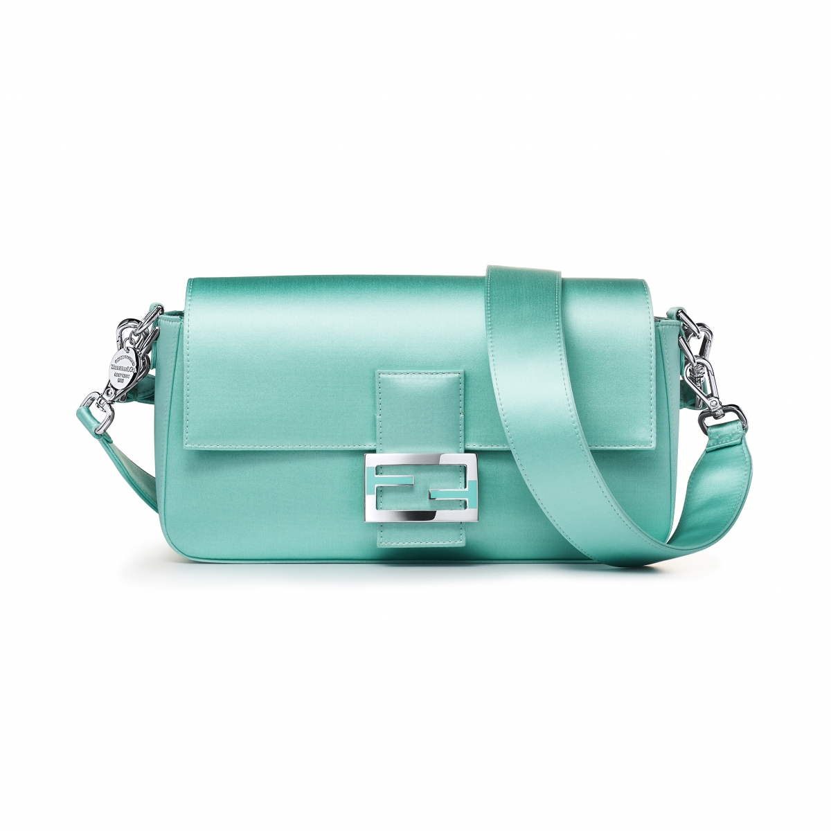 FENDI Baguette 25 years Show_The Tiffany Baguette 5,500$