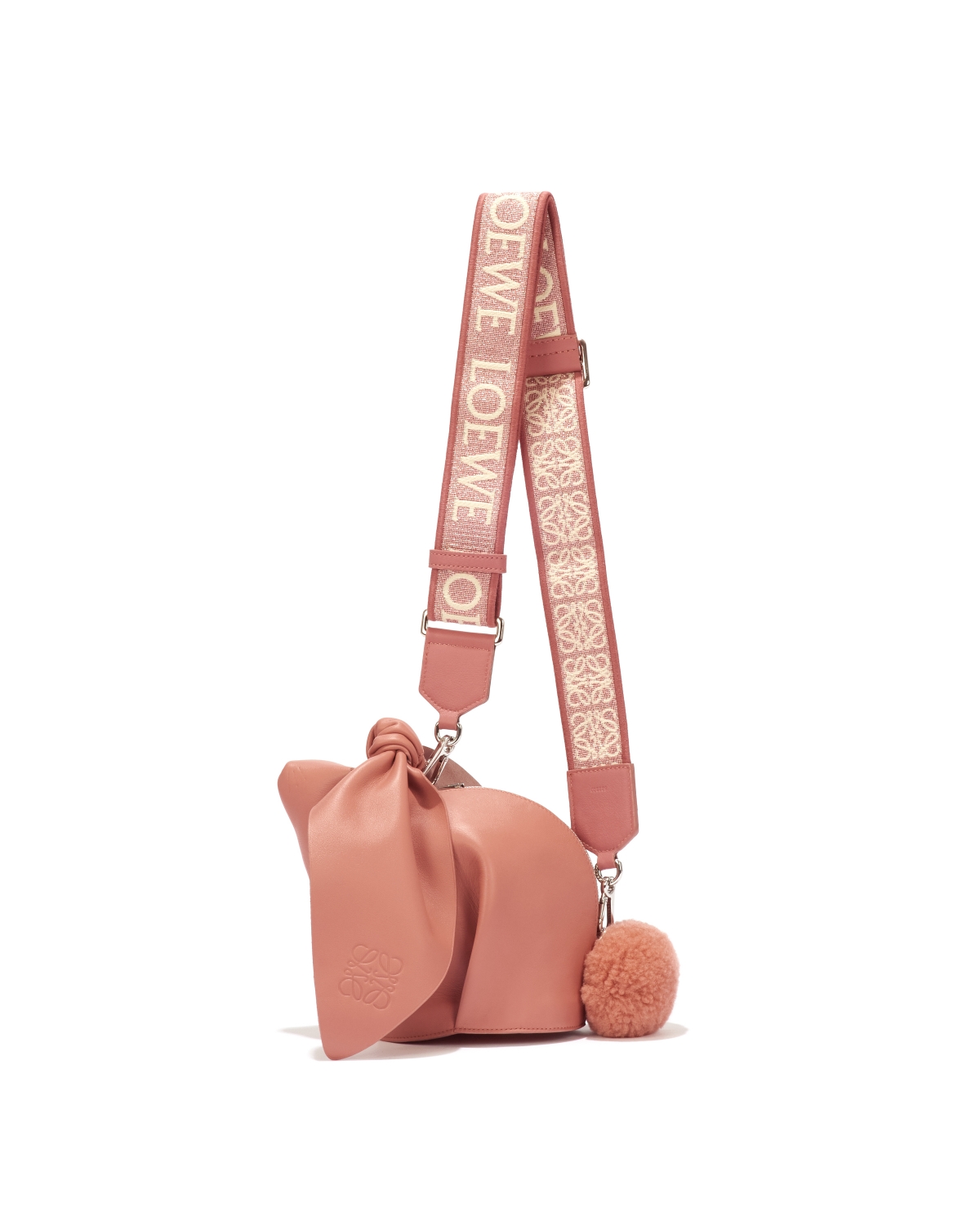 LOEWE兔子造型納帕小牛皮肩背包，NT$61,000