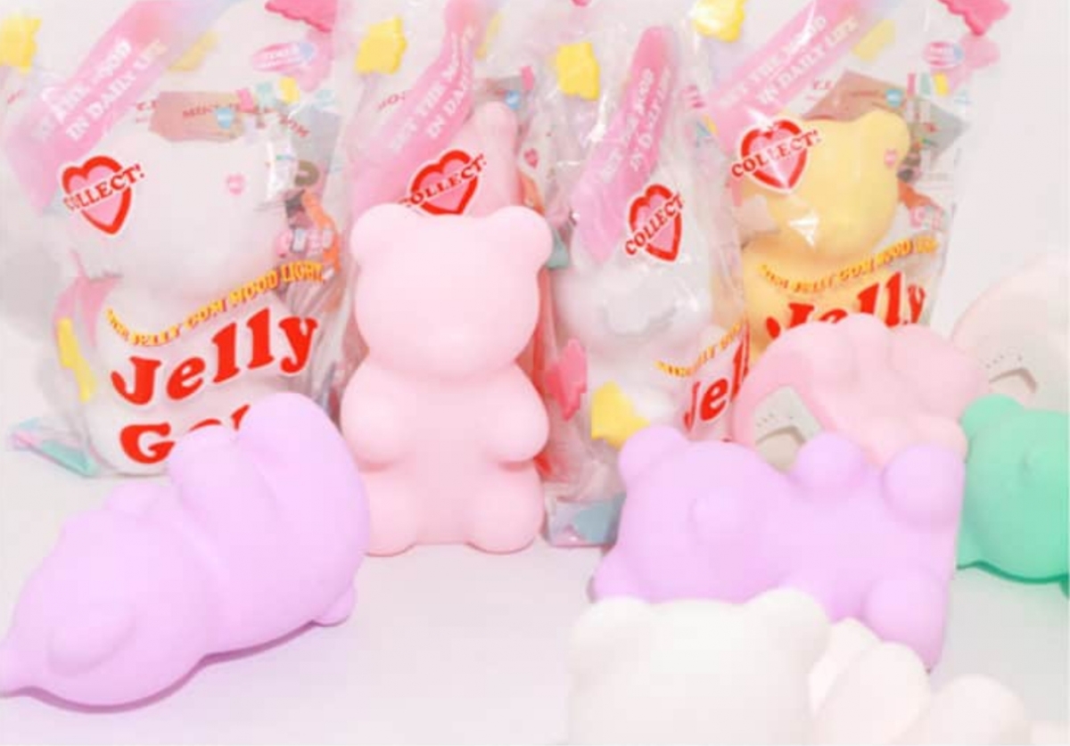 這款小熊軟糖夜燈可以設置定時 30/60/90分鐘