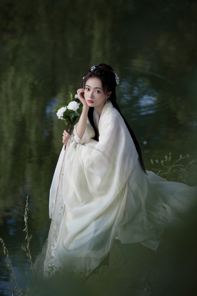 吳謹言努力想要拓展戲路