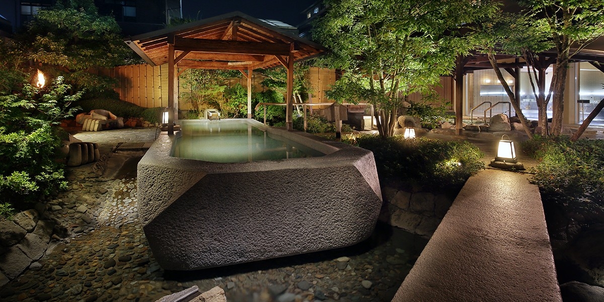 大石缸別具日式風情