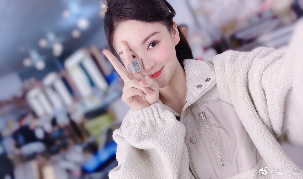 曾一萱初出道演電影，第一部戲就是女主角。