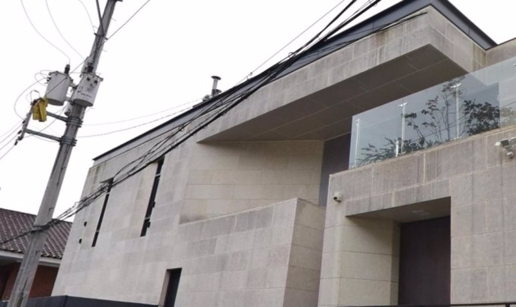 Lisa位於首爾城北洞的豪宅外部曝光！