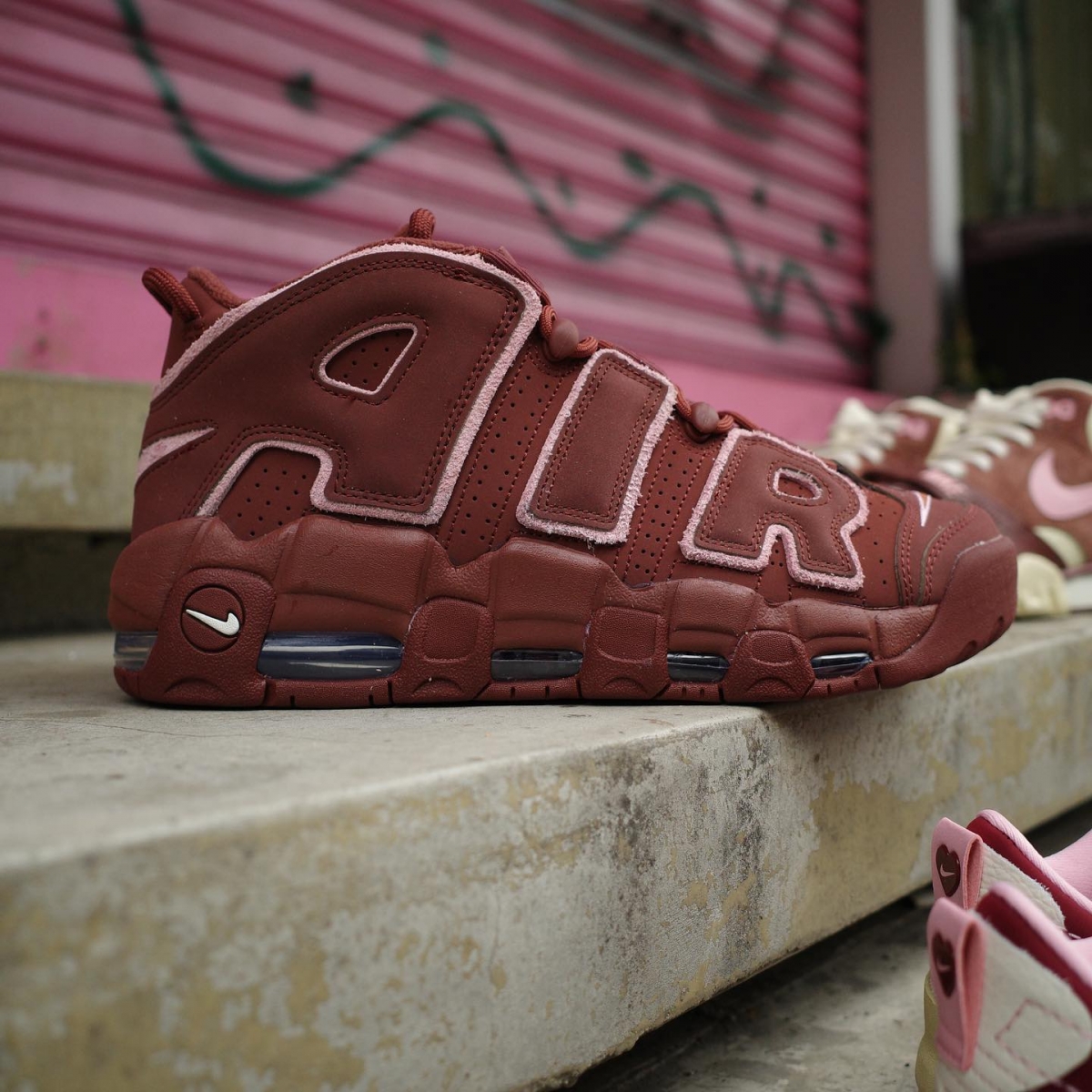 NIKE AIR MORE UPTEMPO’96,NT$5,800