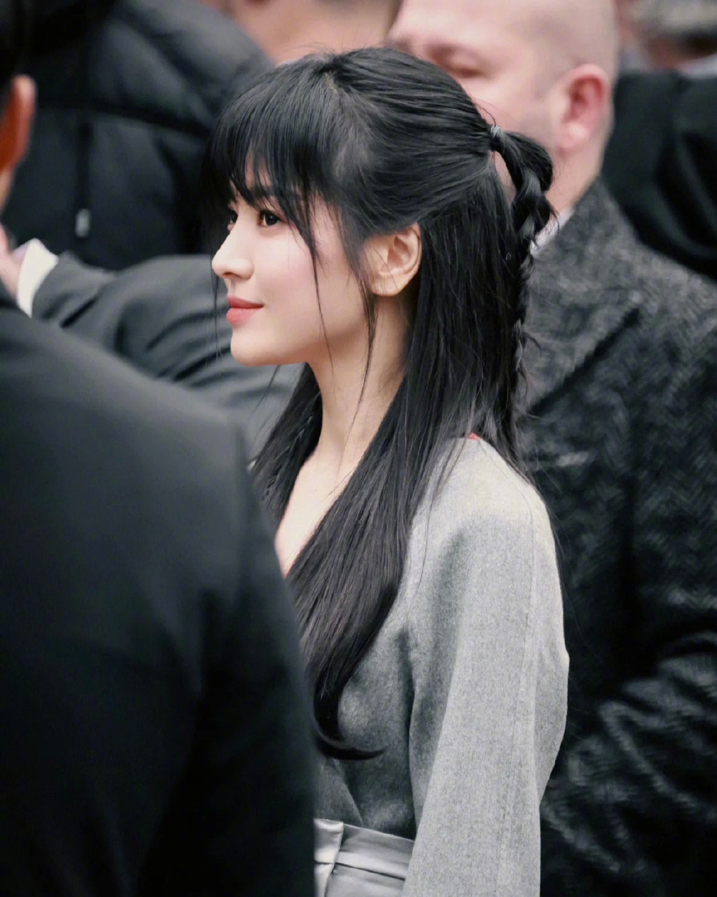 宋慧喬作為Fendi大使出席米蘭秀場