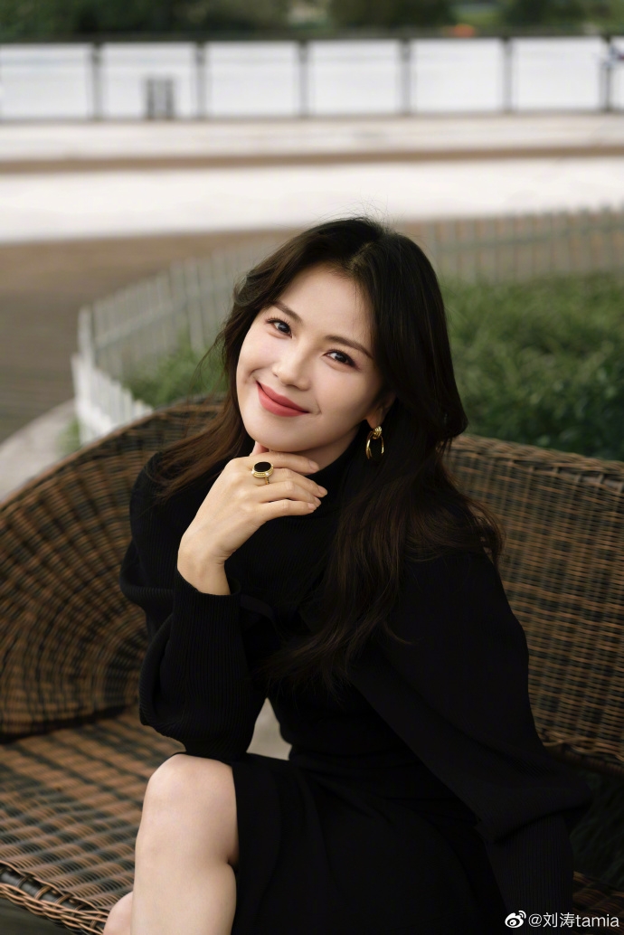 陸劇女神劉濤據傳也將現身《浪姐4》。