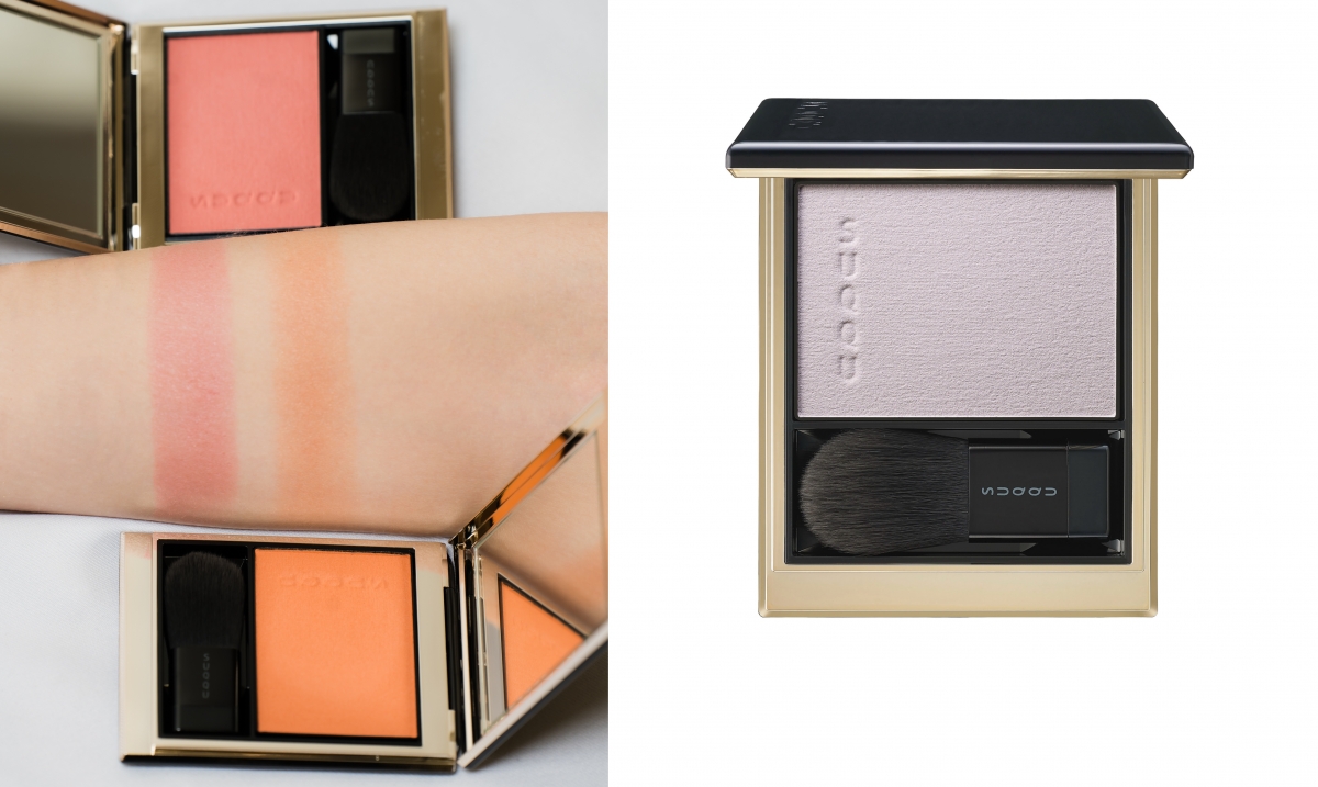 (左圖)上: SUQQU 晶采光潤頰彩 # 103 撫子染、下: SUQQU 晶采光潤頰彩 #104柑子染 各NT$2,100／(右圖) SUQQU 晶采光潤頰彩 #01瑞泡 NT$2,100