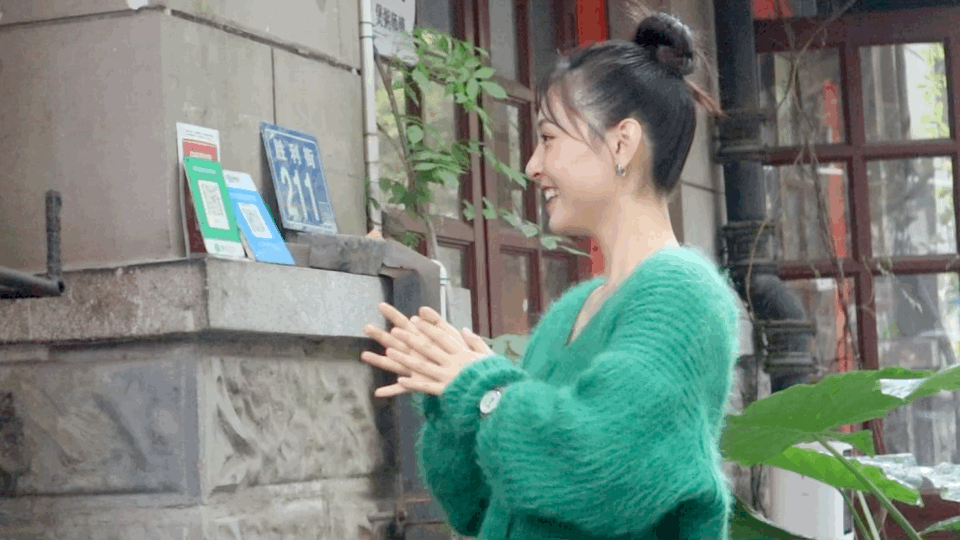 吳倩即使當媽仍保有赤子之心，相當可愛。