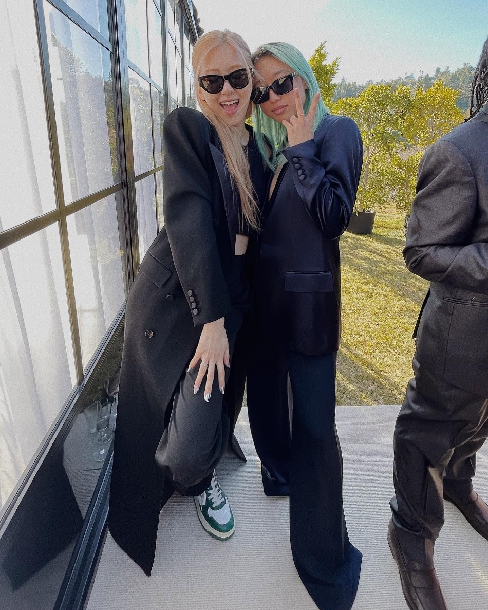 Rose和新生代雜誌總編輯章凝同樣出身澳洲。