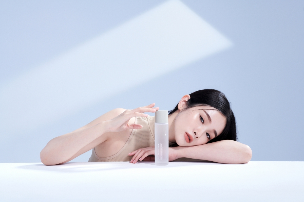 A.M. Fairyland 戀光彈潤晶露 150ml，NT$985