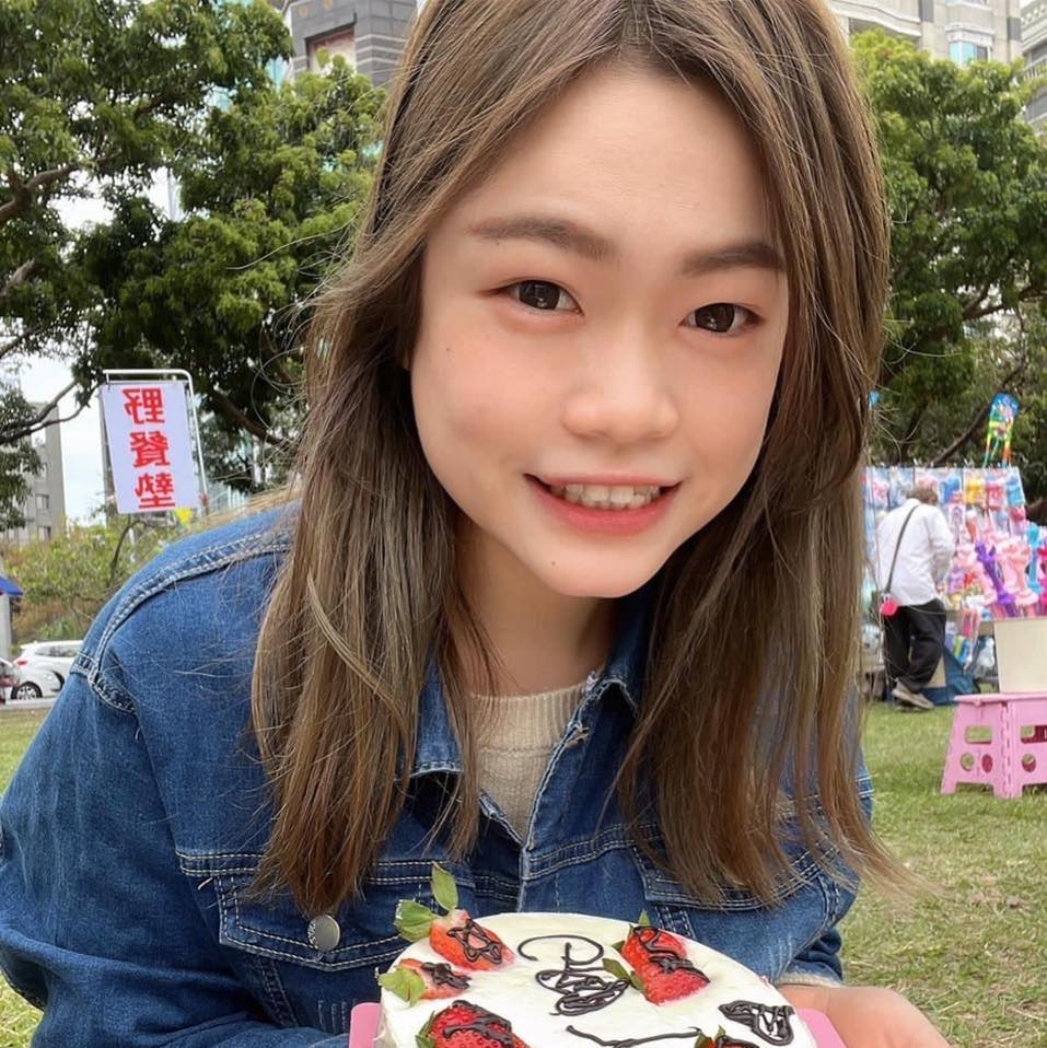 5分鐘內比誰吃最多碗 除了比胃容量，也考驗每個人的速度與技巧