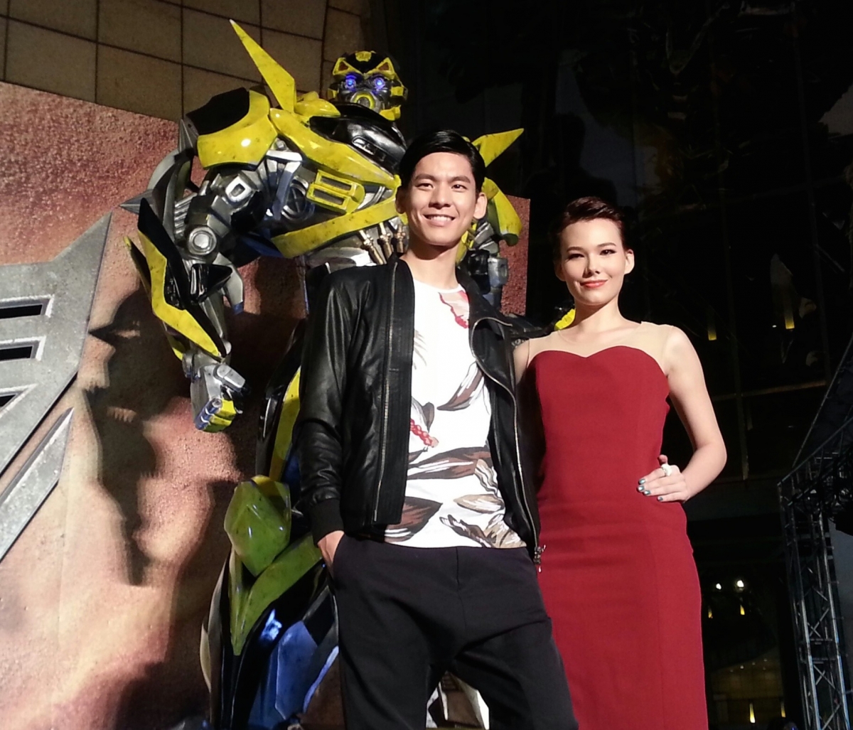 林柏宏和紀培慧曾客串演出《變形金剛4》。
