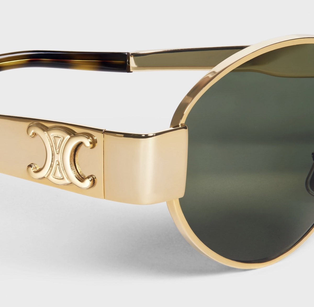 TRIOMPHE METAL 01 SUNGLASSES IN METAL GOLD : GREEN NT$15,350。