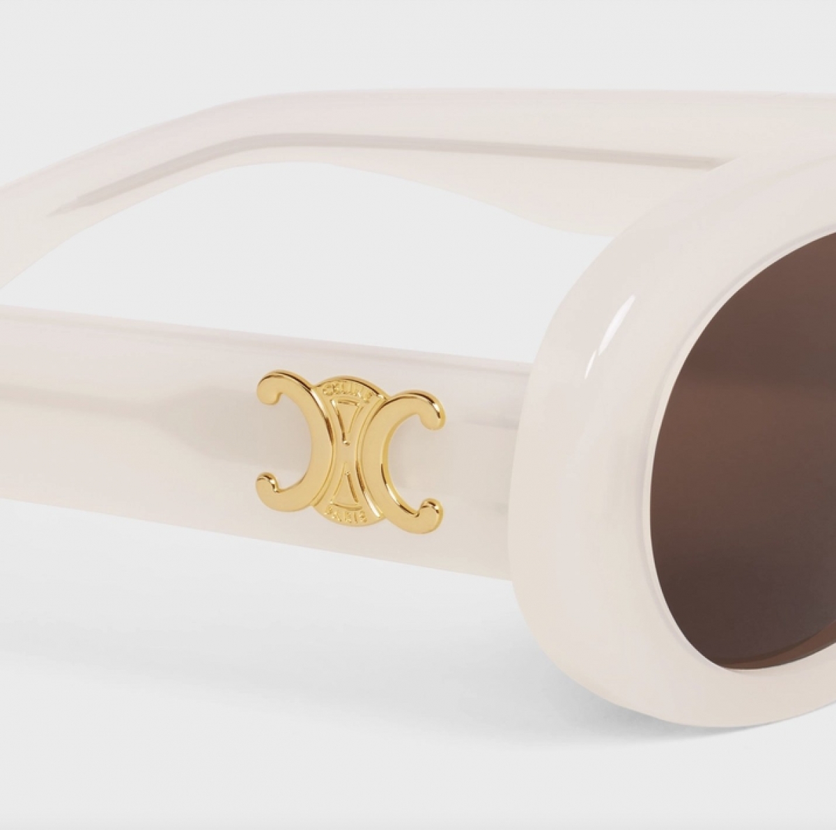 醋酸纖維TRIOMPHE 01太陽眼鏡奶白色NT$ 14,900。