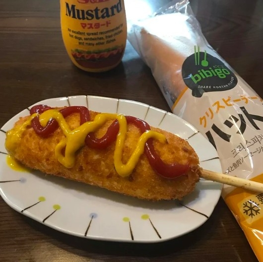 「牽絲脆皮起司熱狗」