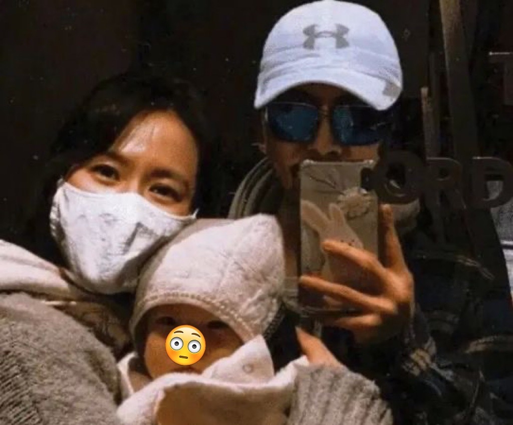 疑似一家三口照