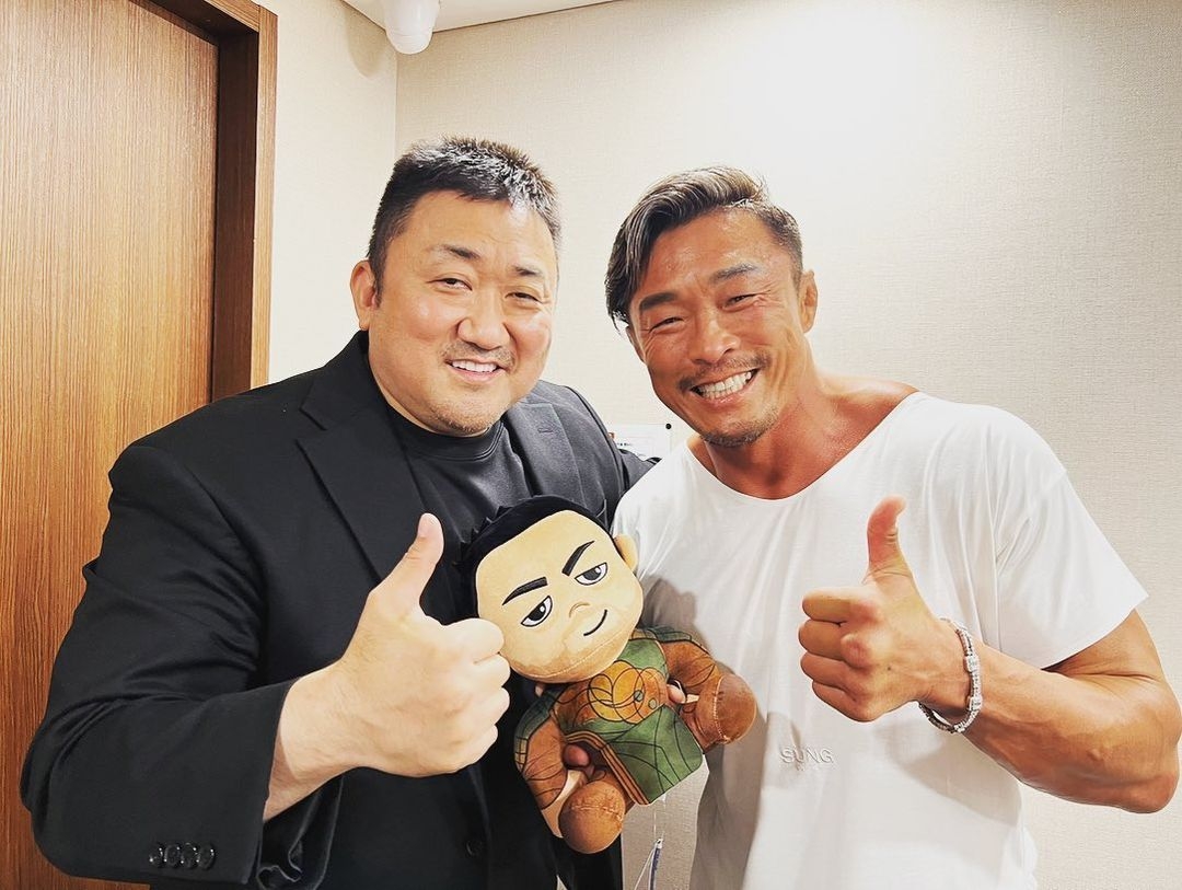 秋成勳和馬東石頗有交情。