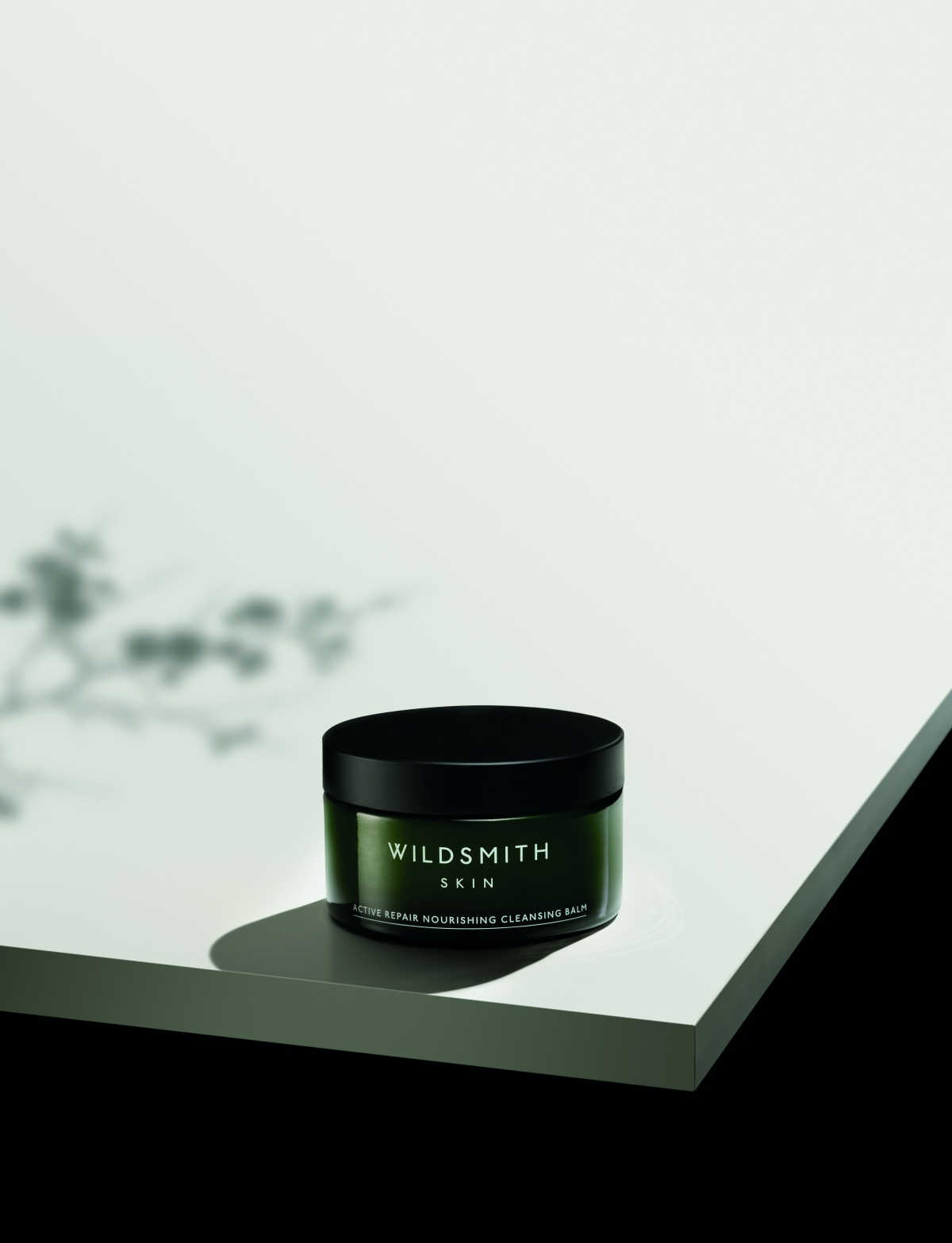 Wildsmith 肌活修復浸潤卸妝膏 100ml,NT$1,800/200ml NT$3,200