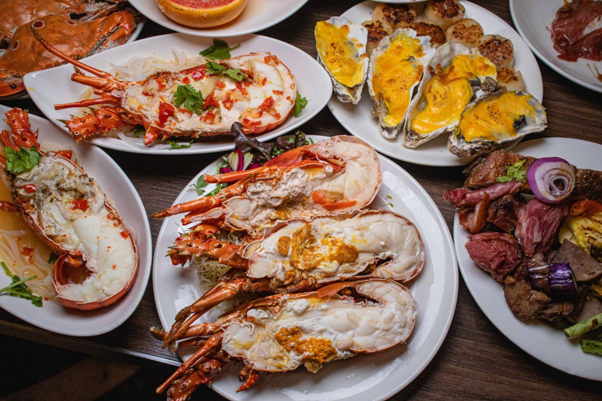 豐FOOD海陸百匯的龍蝦就是狂！