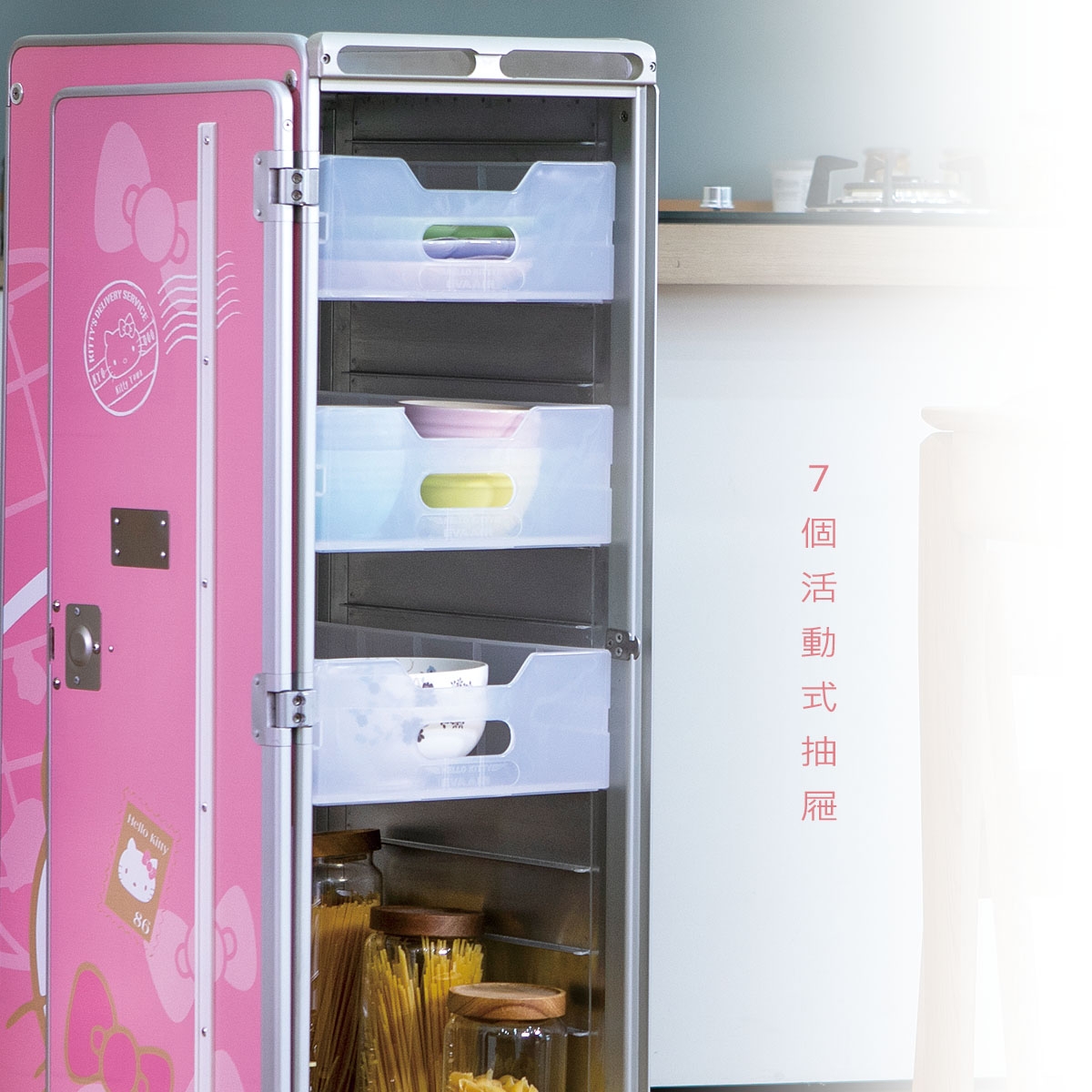 長榮航空「Hello Kitty輕量化餐車」