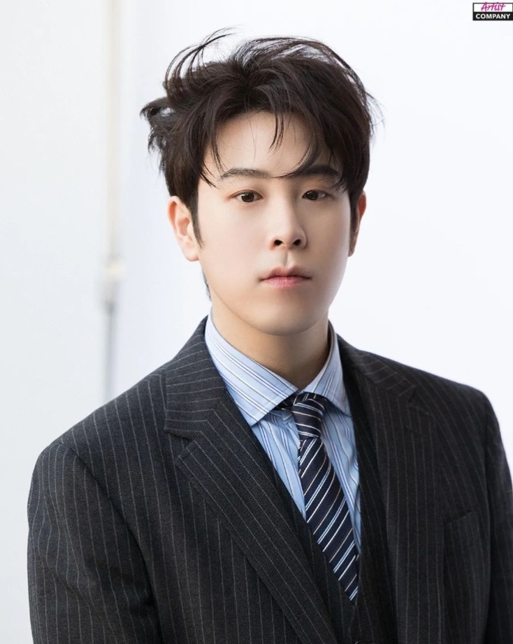 P.O是含著金湯匙出世的富家公子。