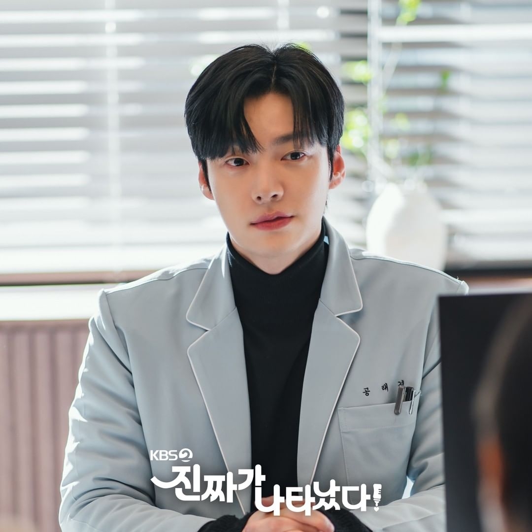 安宰賢睽違8年再演醫生角色。