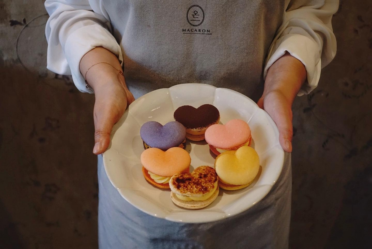 「溫點Warmplace」闆娘「正恩」在台南開啟人生的另一頁風景，豐碩的事業和甜蜜穩定的愛情成就精彩。