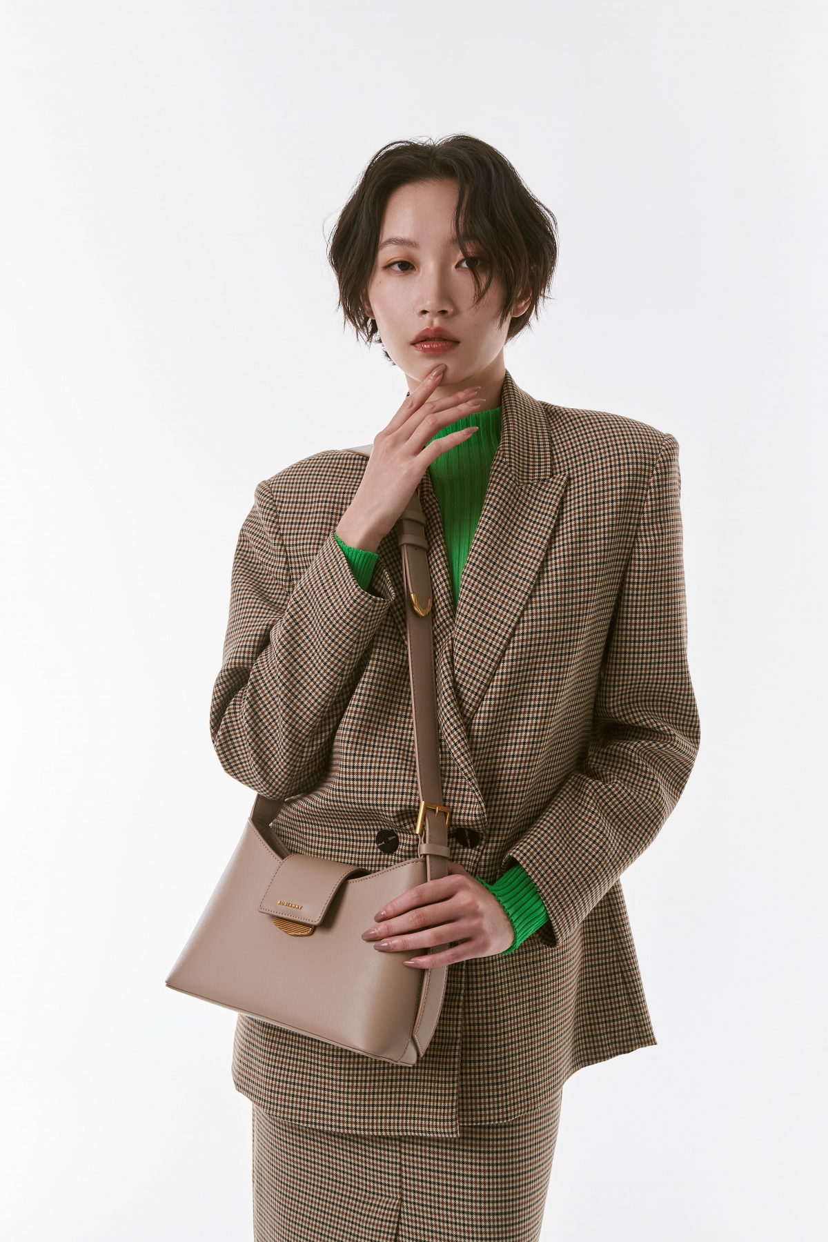 ROBINMAY 懸日植光肩背包，NT$1,980