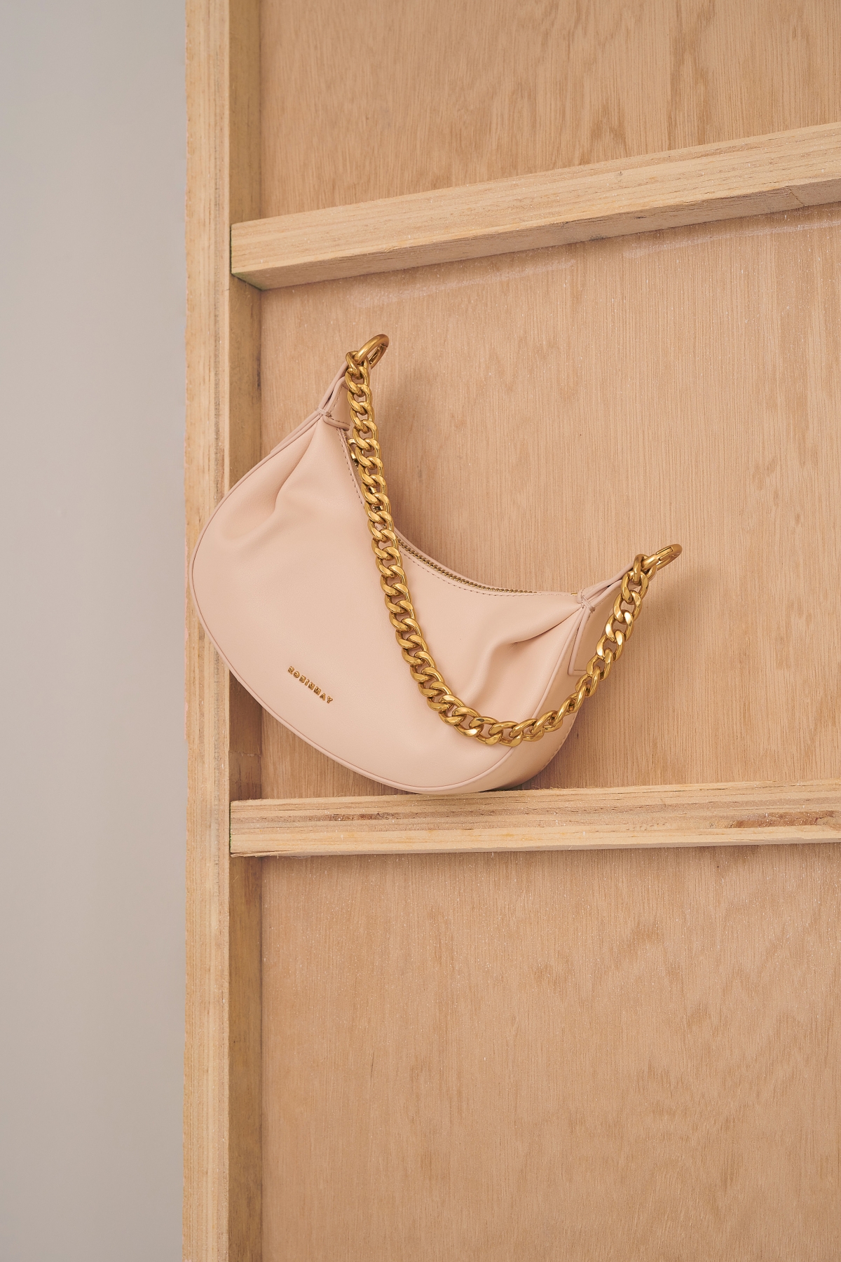 ROBINMAY Debby 肩背包 $1890