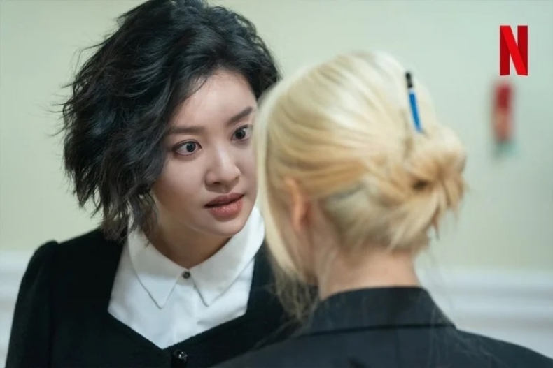 李蓑羅的鉛筆最後差點成為殺人武器。