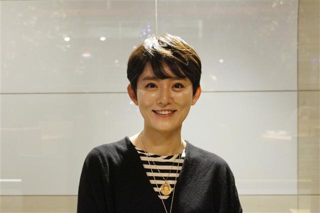 尹多京從年輕時期演戲演到老，資歷相當深厚。