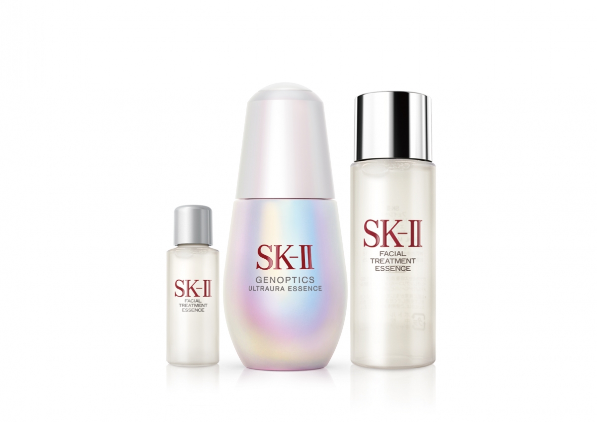 售價＄4,990 買光蘊臻采煥亮精華30ml送青春露30ml、青春露10ml