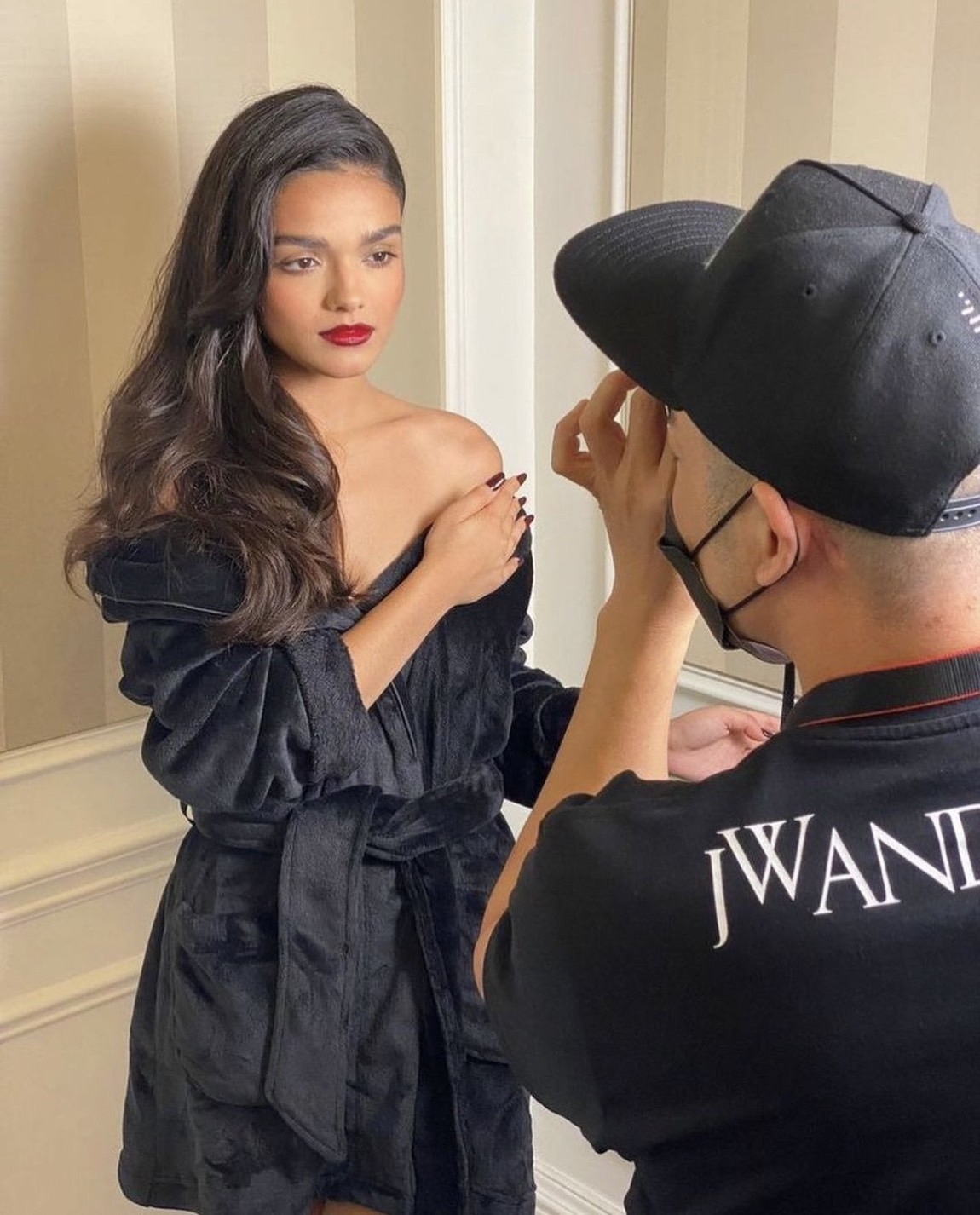 Rachel Zegler已經在拍攝迪士尼真人版白雪公主