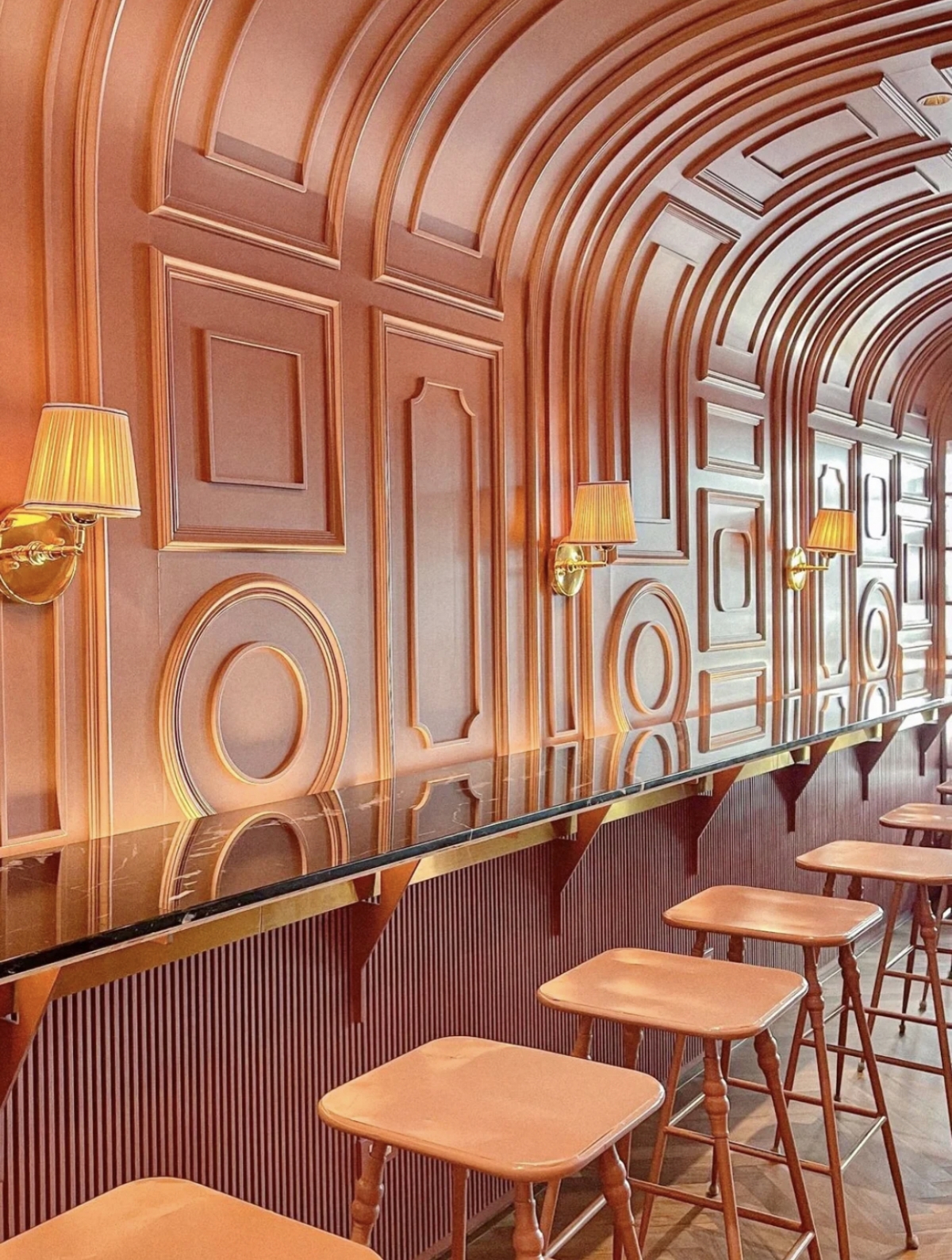 泰國粉紅咖啡廳「The Cassette Coffee Bar」