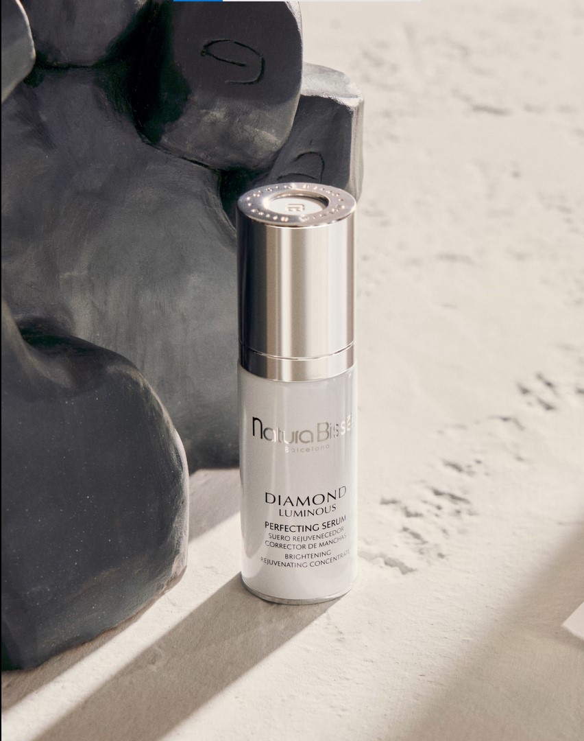 Natura Bisse 鑽石極緻臻白無瑕精華40ml,NT$11,800