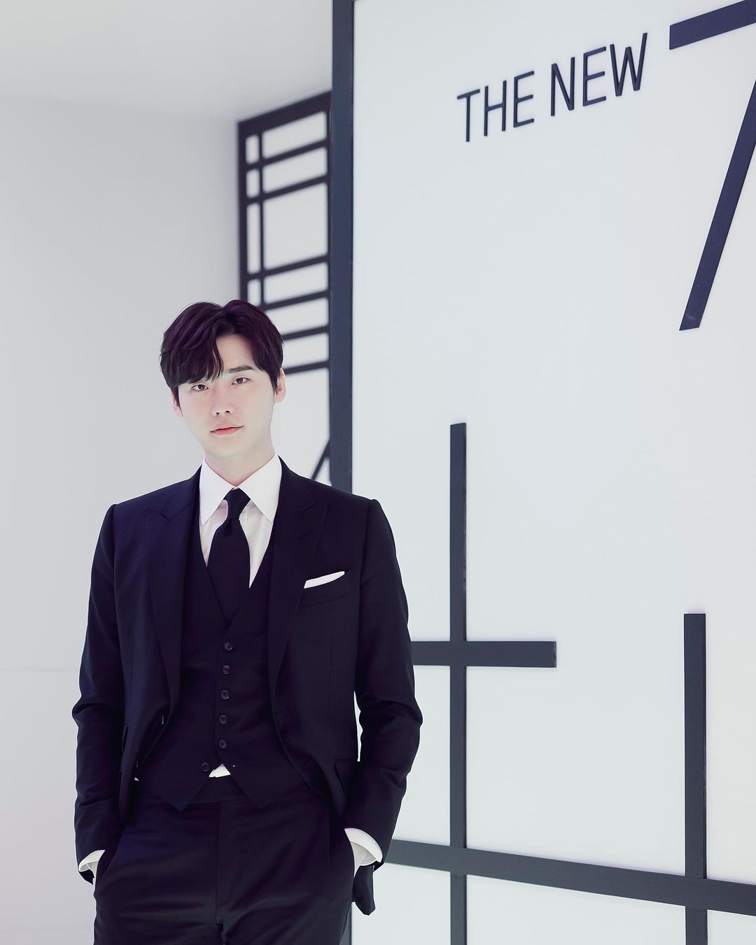 李鍾碩事業愛情兩得意。