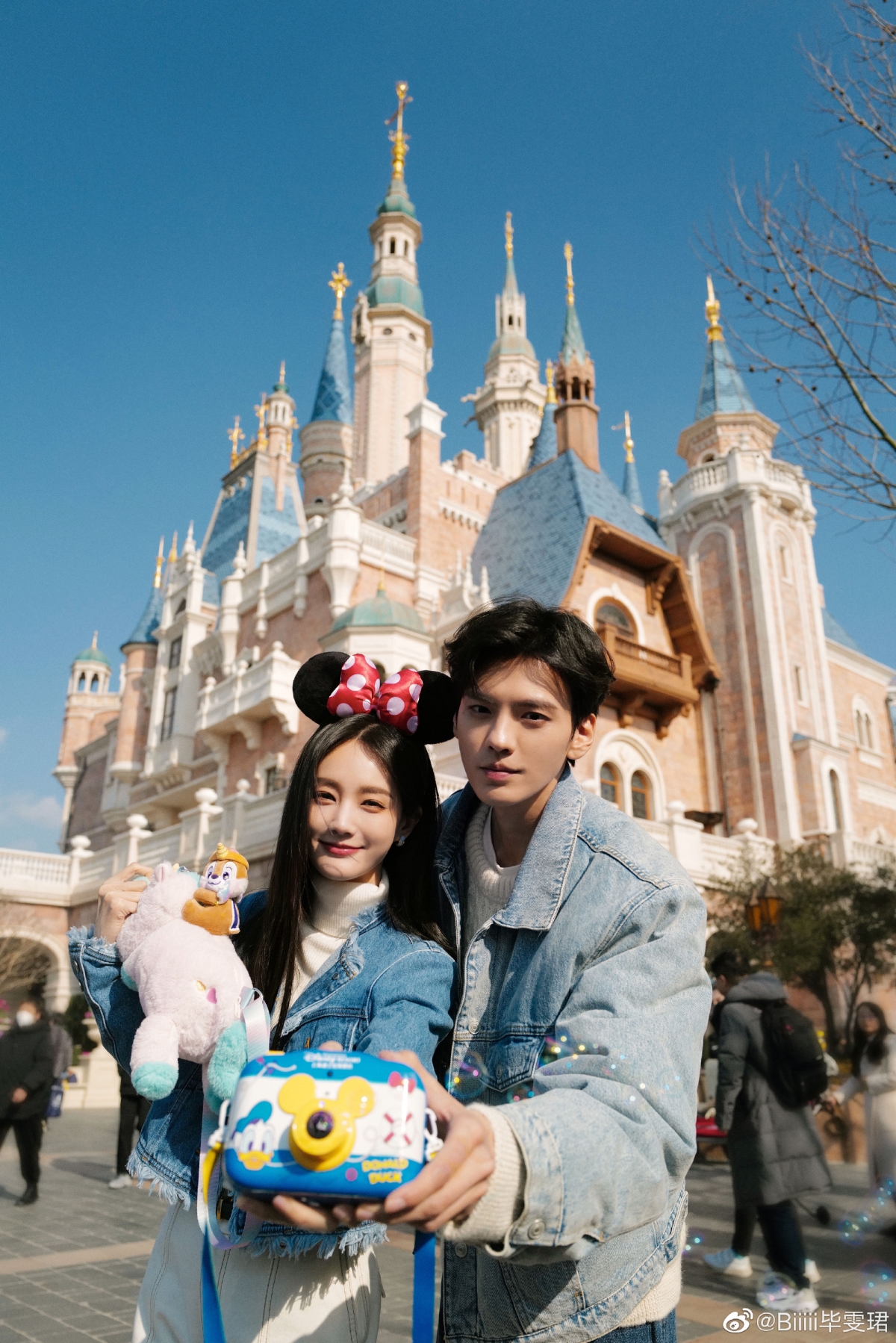 李一桐微笑甜美無敵！與畢雯珺真的很有CP感呀！