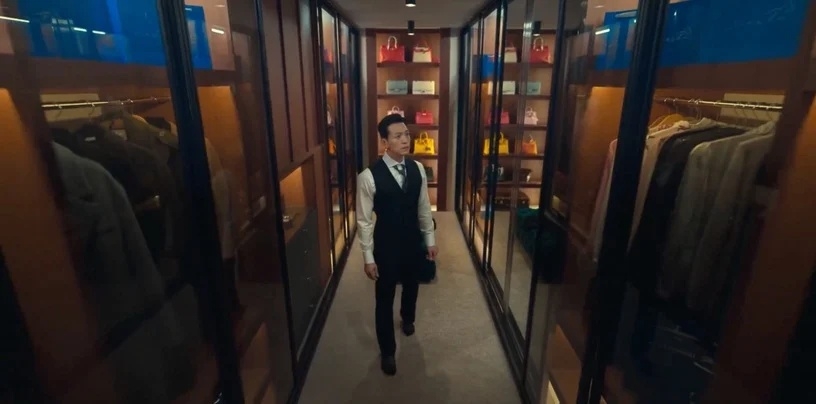 《黑暗榮耀》劇情鏡頭彩蛋5:「午寐」紙袋等於涎鎮出軌的次數