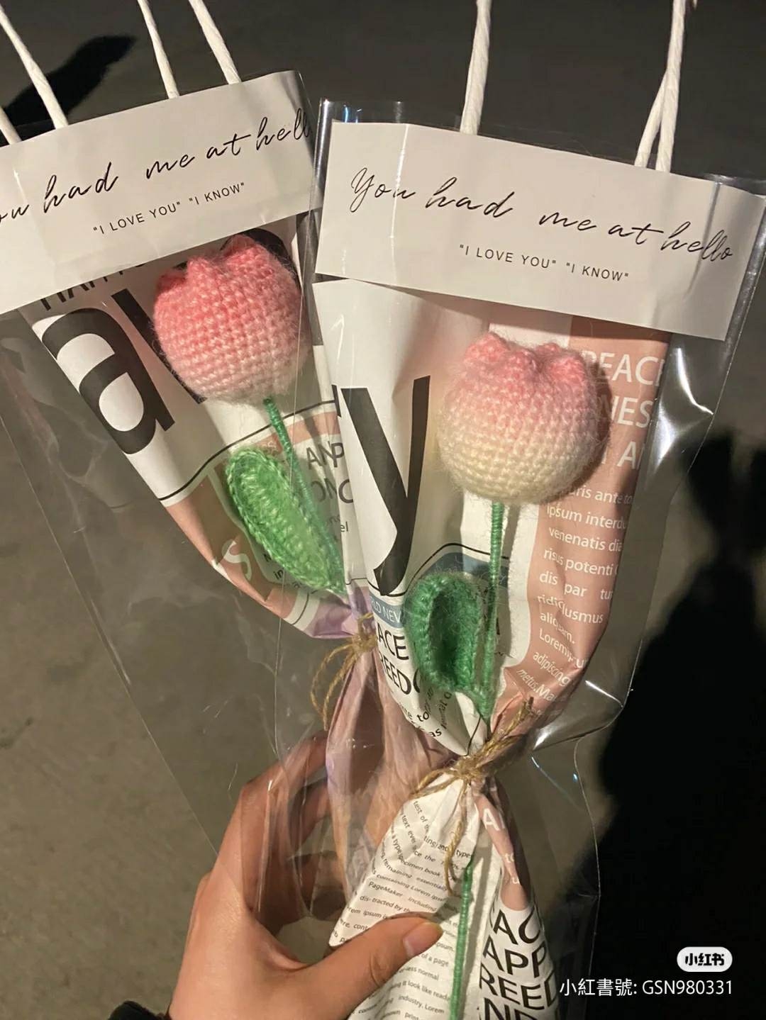 手工康乃馨依照精細度,價格會有所不同