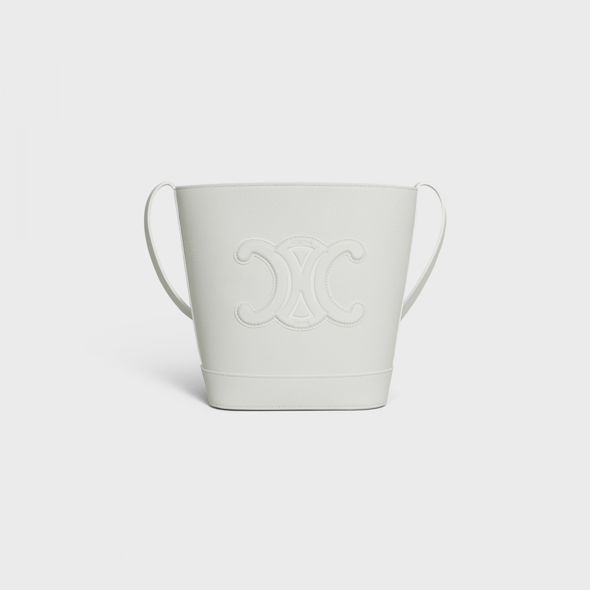 CELINE 粒面小牛皮CUIR TRIOMPHE小型水桶包，NT$77,000