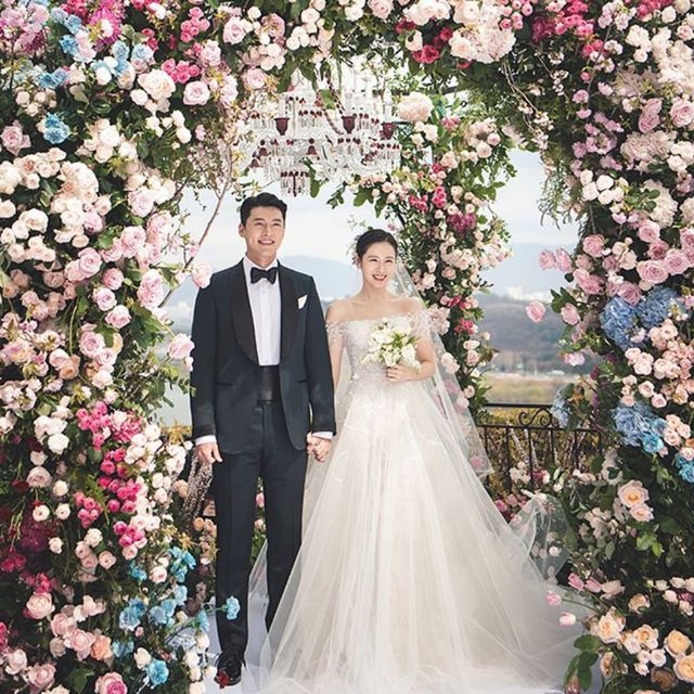 玄彬和孫藝珍的婚禮盛大唯美又感人。