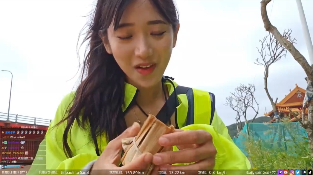 企鵝妹吃北部粽